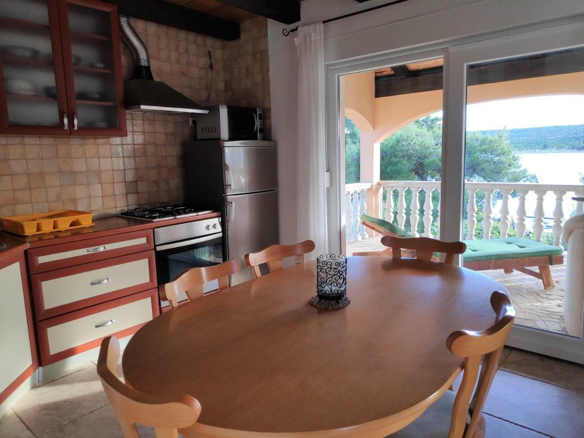 Villa Punta Blava - Beach Front, Ideal For Family Vacation With Kids, Large Terraces With Sea View, Internet, Netflix, No Pets Allowed Оброваць Екстер'єр фото