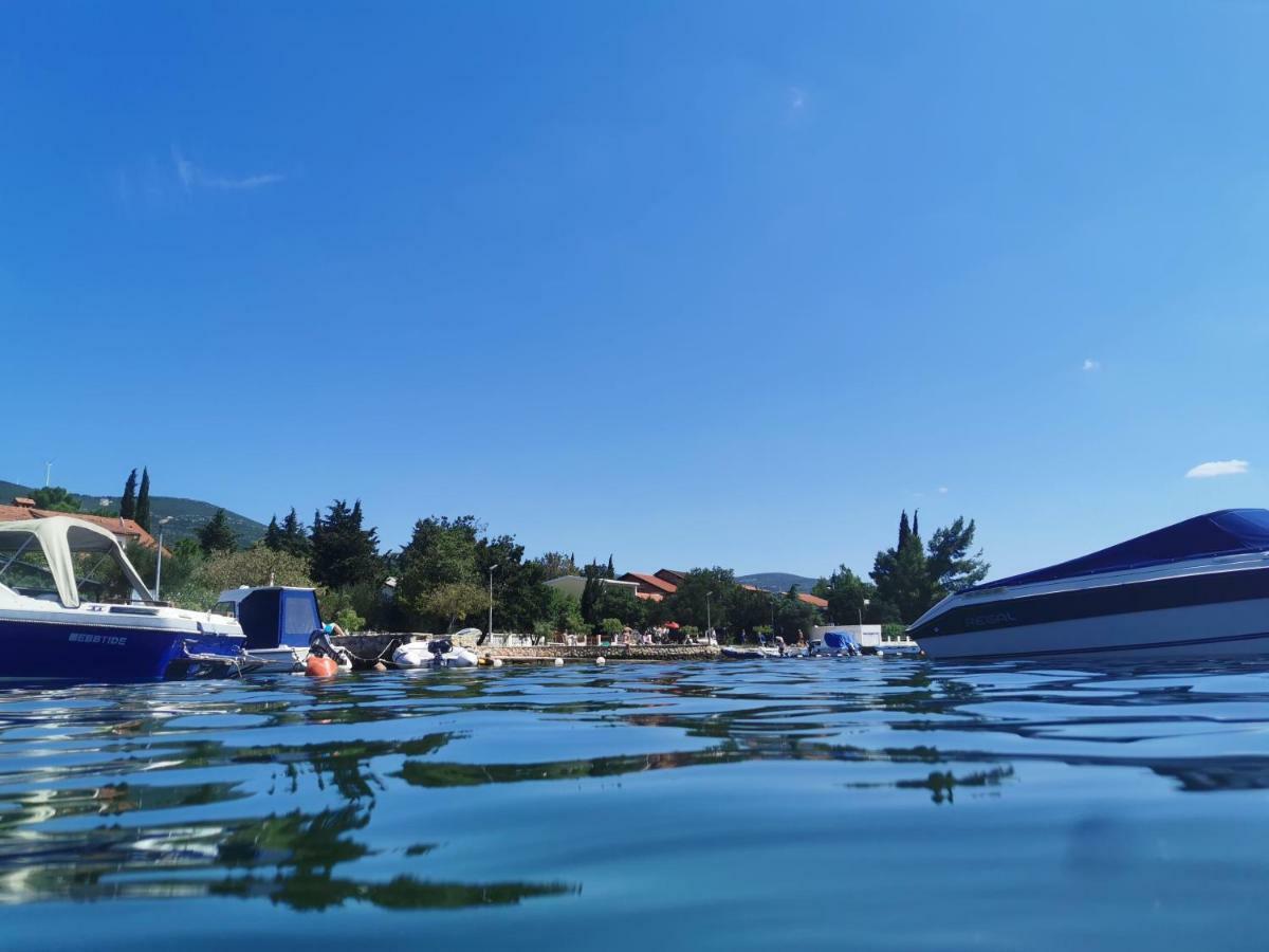 Villa Punta Blava - Beach Front, Ideal For Family Vacation With Kids, Large Terraces With Sea View, Internet, Netflix, No Pets Allowed Оброваць Екстер'єр фото