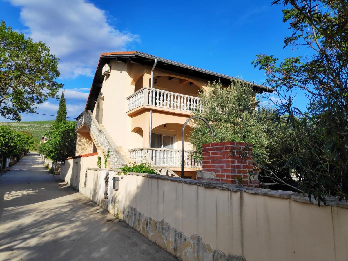 Villa Punta Blava - Beach Front, Ideal For Family Vacation With Kids, Large Terraces With Sea View, Internet, Netflix, No Pets Allowed Оброваць Екстер'єр фото